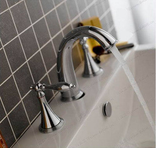 Chrome Widespread Two Handles Bathroom Sink Faucet T0453 Chrome Widespread Two Handles Bathroom Sink Faucet T0453