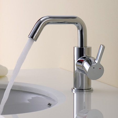 Chrome Finish Solid Brass Bathroom Sink Faucet T0541 Chrome Finish Solid Brass Bathroom Sink Faucet T0541