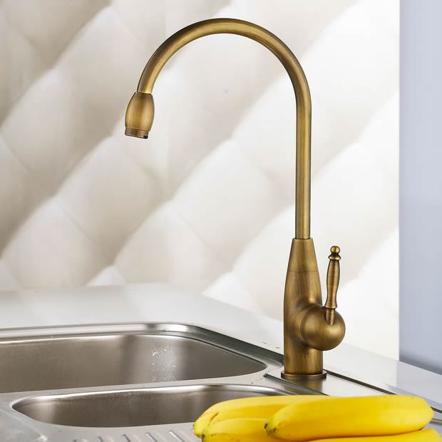 Centerset Antique Brass Kitchen Faucet T0428 Centerset Antique Brass Kitchen Faucet T0428