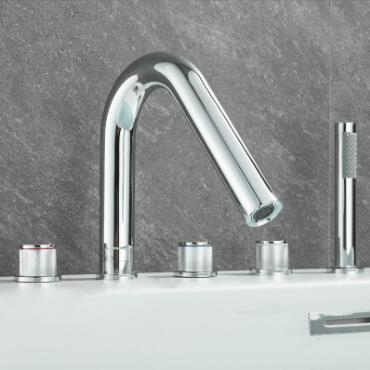 Brass Chrome Finished Five-Pieces Elbow Spout Tub Faucet with Hand Shower Brass Chrome Finished Five-Pieces Elbow Spout Tub Faucet with Hand Shower